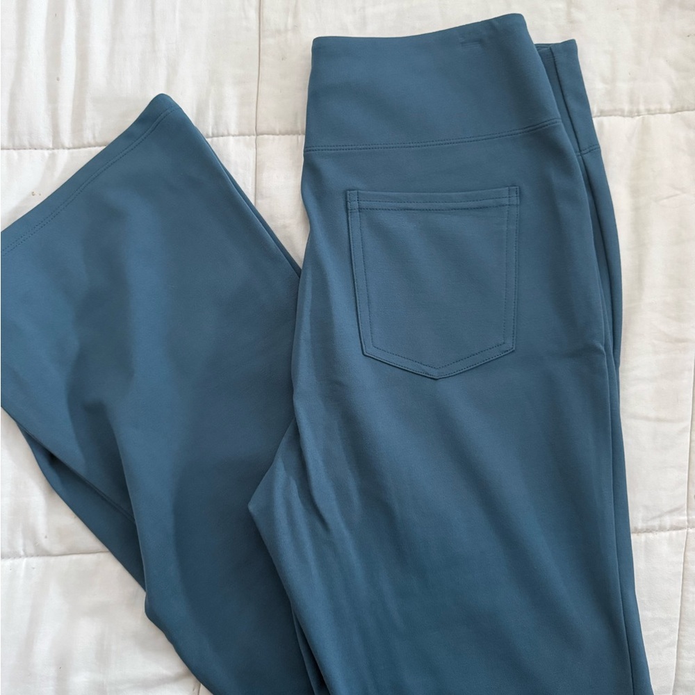 HALARA Teal High-Waisted Stretchy slacks